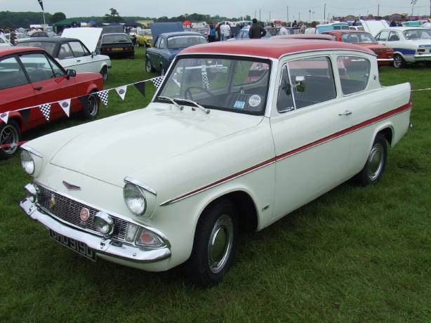Classic Ford - Ford Anglia