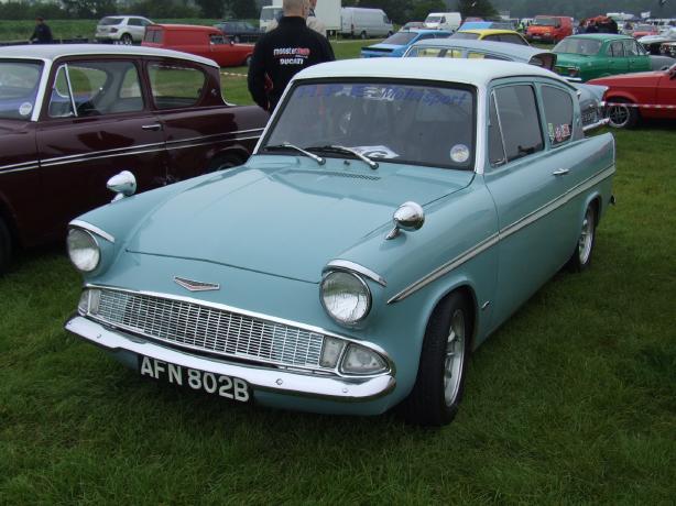 Classic Ford - Ford Anglia