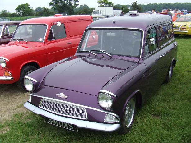 Classic Ford - Ford Anglia