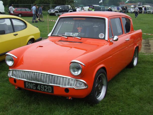 Classic Ford - Ford Anglia