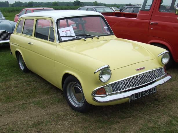 Classic Ford - Ford Anglia