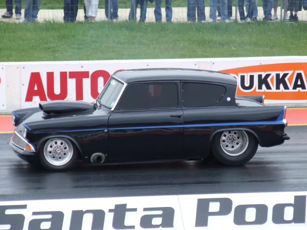 Classic Ford - Ford Anglia