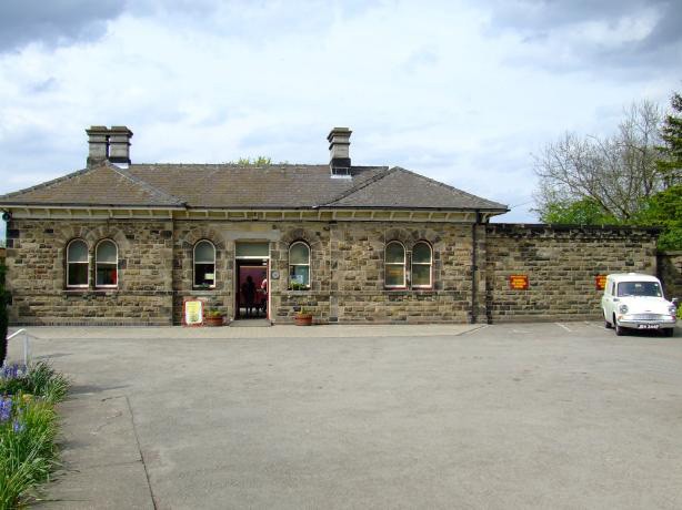 Club Stand 1