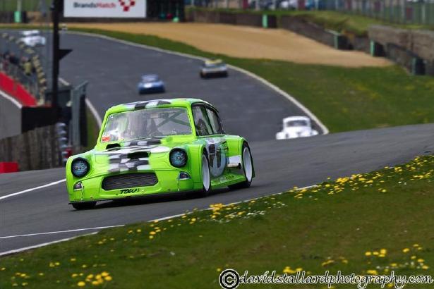 Ford Anglia - Brands Hatch 2013