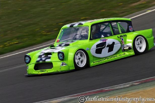 Ford Anglia - Brands Hatch 2013