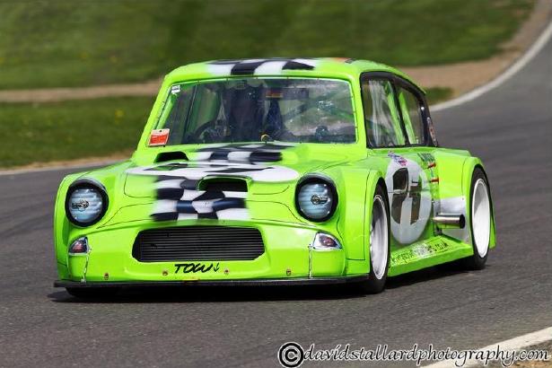 Ford Anglia - Brands Hatch 2013