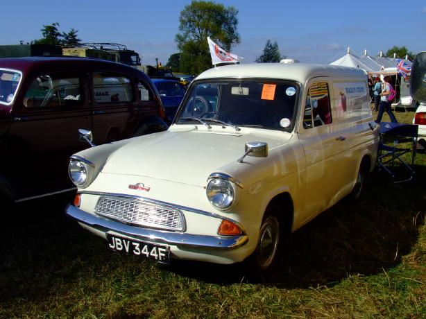 Ford Anglia Van