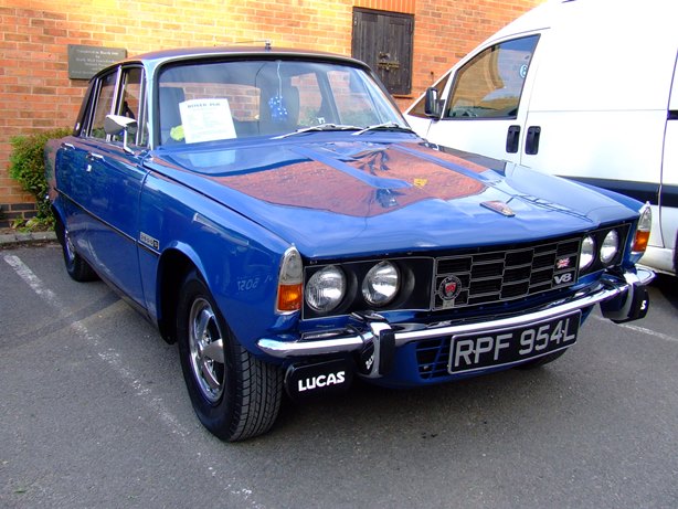Rover P6