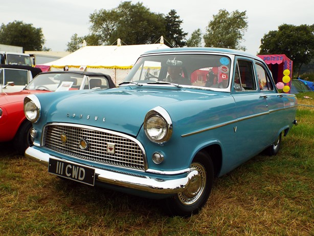 Ford Consul