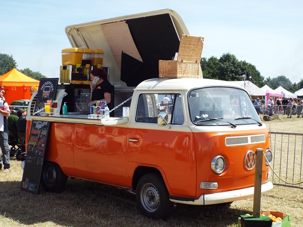 VW Camper Bar