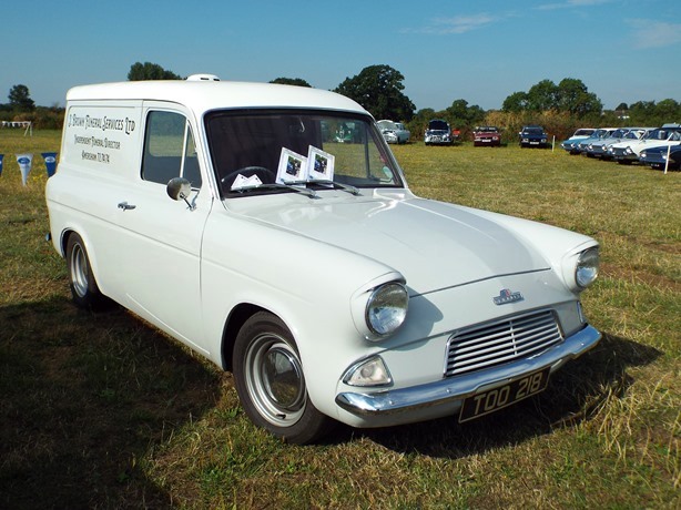 Ford Anglia Van