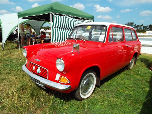 Ford Anglia Estate