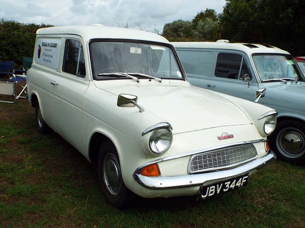 Ford Anglia Van