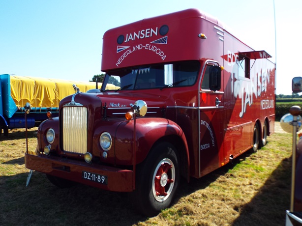Truck