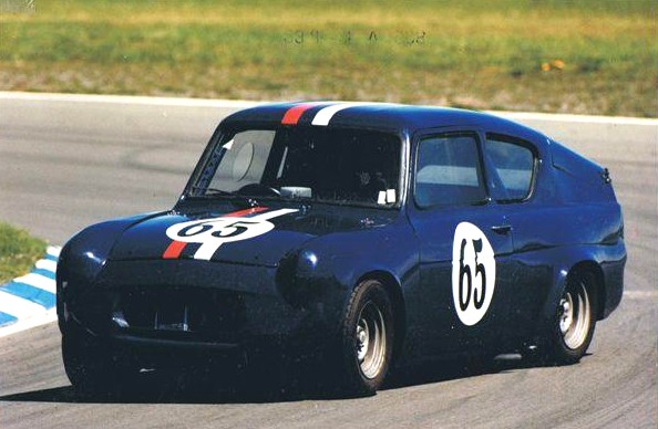 Breadvan Anglia No 6