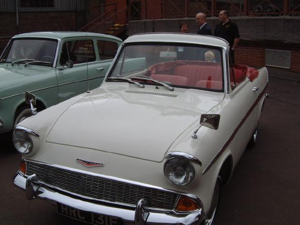 Anglia Convertible 8