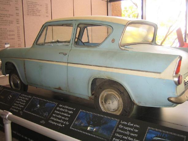 Ford Anglia - Boston