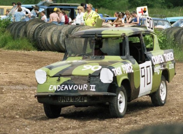 Ford Anglia - Trent Raceway