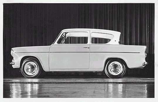 Ford Anglia 3