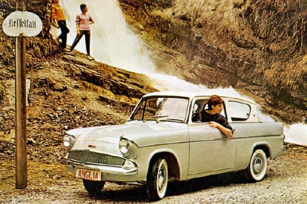 Ford Anglia 6