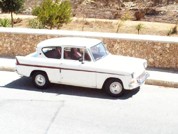 Ford Anglia 1