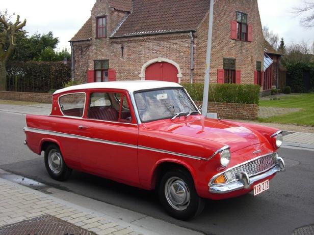 Ford Anglia 2