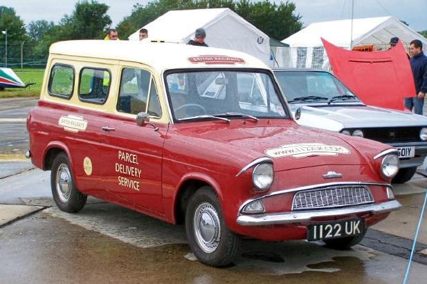 BR Anglia Van 10