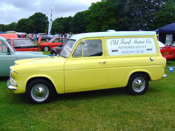 Nigel's Anglia Van 6