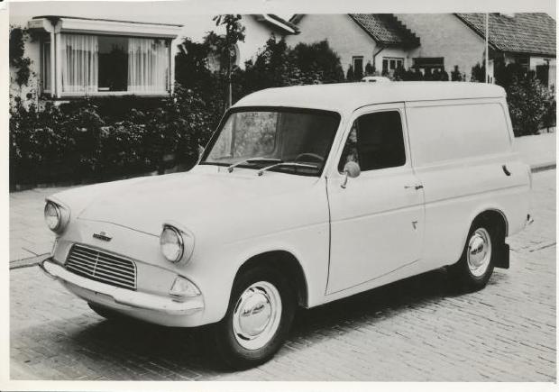 Ford Publicity Photo 3